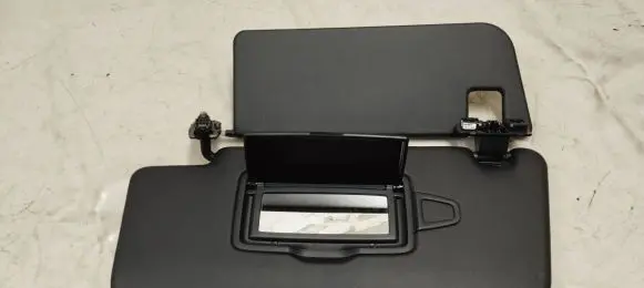 Mercedes-Benz GLE (W166 - C292) Sun visor A1668100710