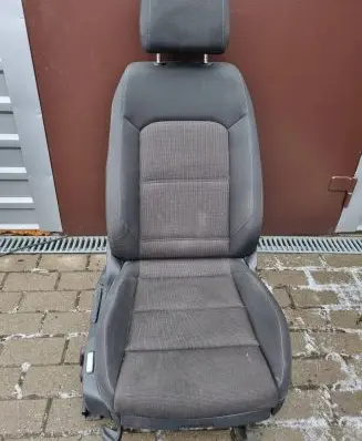Front passenger seat