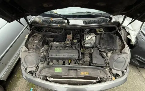 Mini One - Cooper R50 - 53 Engine swap W10B16A R50-R52-R53 MINI-COOPER