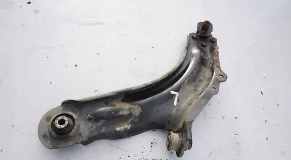 Mercedes-Benz C AMG W205 Front lower control arm/wishbone