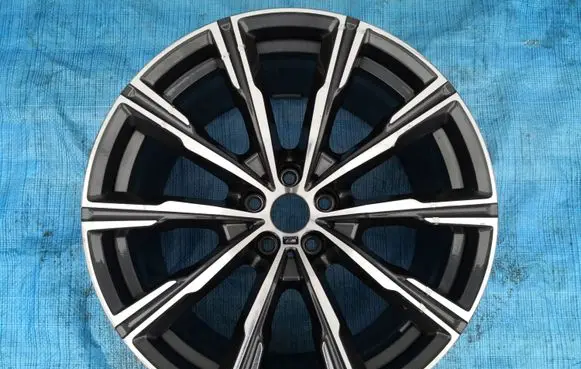 BMW X5 G05 R20 alloy rim 8071997