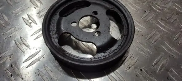 Opel Vectra B Water pump pulley 90502887