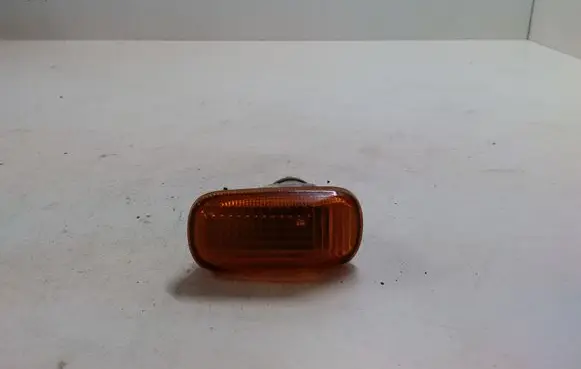 Honda Civic Front fender indicator light 6R016528