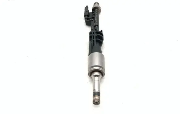 BMW X3 F25 Fuel injector 0261500109 13647597870