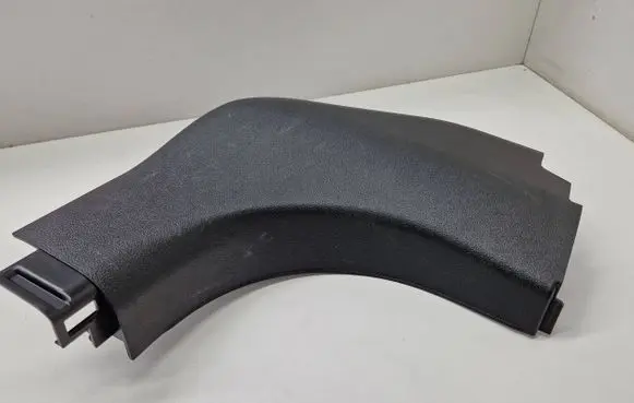 BMW i4 Foot area side trim 7446428