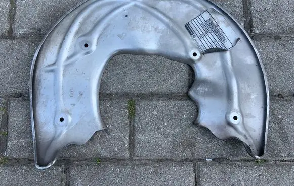 Audi Q5 SQ5 Front brake disc dust cover plate 8W0615312E