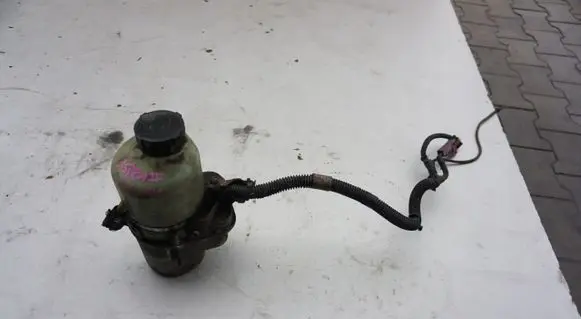 Opel Astra G Power steering pump