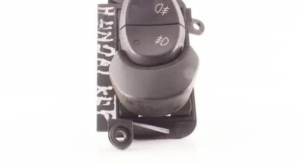 Fog light switch