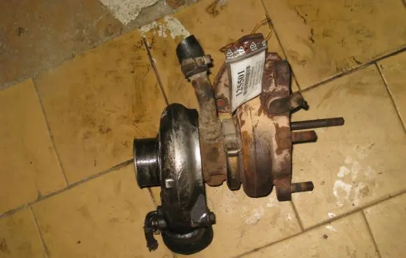 Hyundai H-100 Turbo system vacuum part 
