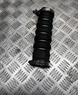 Audi A8 S8 D3 4E Intercooler hose/pipe 057145957C