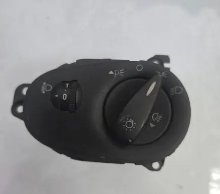 Ford Focus Light switch
