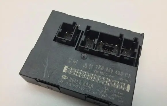 Volkswagen Golf V Comfort/convenience module 1K0959433CA