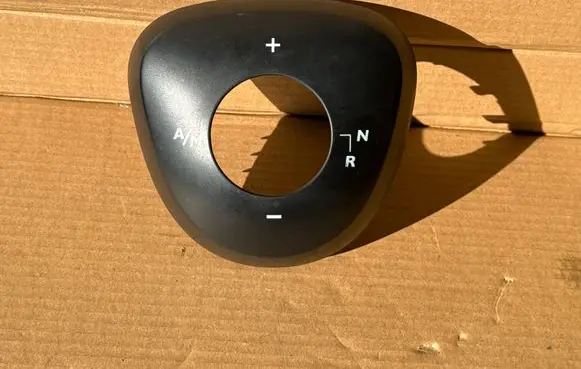 Renault Trafic II (X83) Gear shifter surround trim plastic 8200351778 93852930