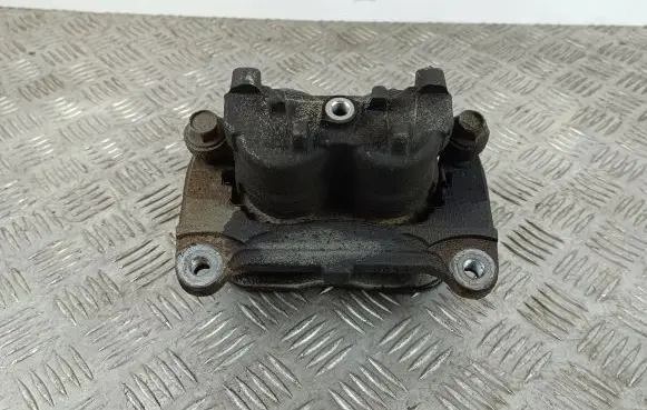 Mitsubishi Eclipse Cross Front brake caliper
