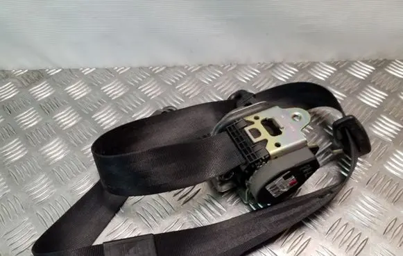 Audi A4 S4 B6 8E 8H Front seatbelt 8E0857705G 601917300B
