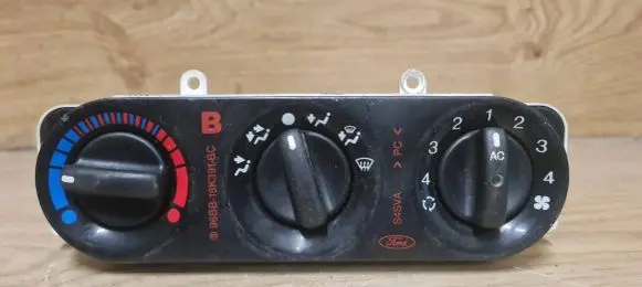 Ford Mondeo MK II Climate control unit 96BB18K391BC