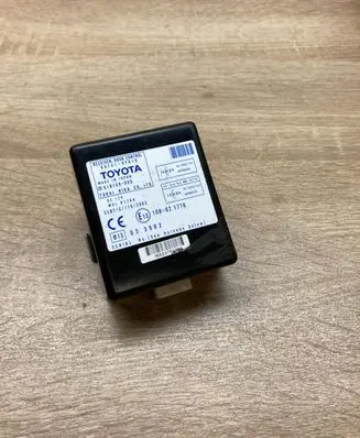 Toyota Corolla Verso AR10 Door control unit/module 897410F010