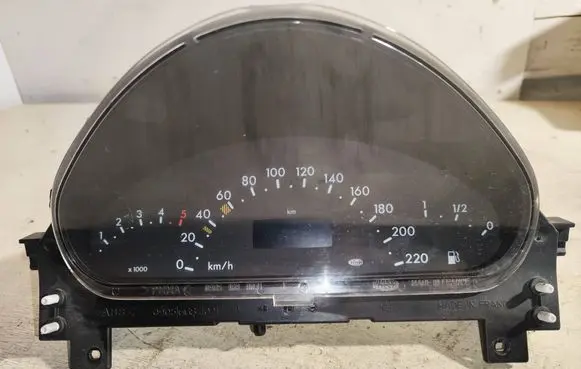 Mercedes-Benz Vaneo W414 Speedometer (instrument cluster) A4144461221 503000780304 0503100035