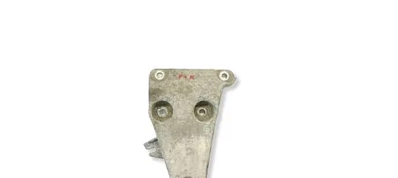 BMW X3 F25 Engine mounting bracket 6784823 68572910