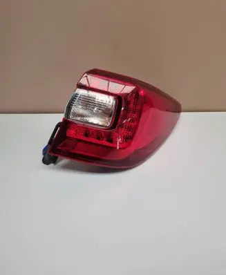 Subaru Outback (BS) Rear/tail lights 22060228