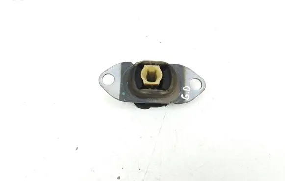 Engine mount bracket