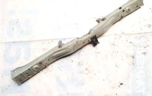 Toyota Avensis T250 Radiator support slam panel