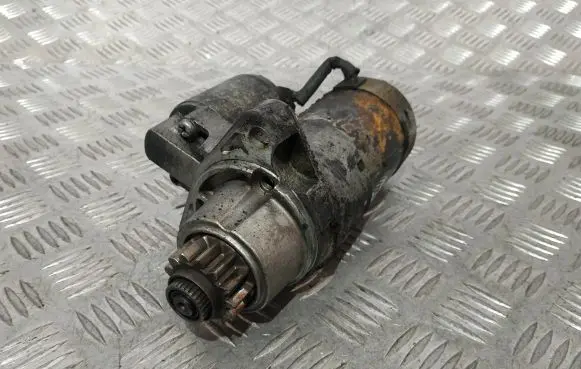 Nissan Murano Z50 Starter motor 23300CA000 M001T68681