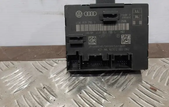 Audi A7 S7 4G Door control unit/module 4G8959795J 4G8959795G