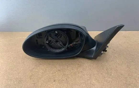BMW 1 E82 E88 Front door electric wing mirror 51167185379 7185379 7164601