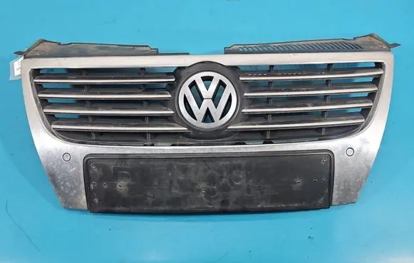 Volkswagen PASSAT B6 Front bumper upper radiator grill 3C0853651 IMPRK1569372