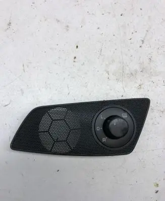Skoda Octavia Mk2 (1Z) Wing mirror switch 1Z1959565E