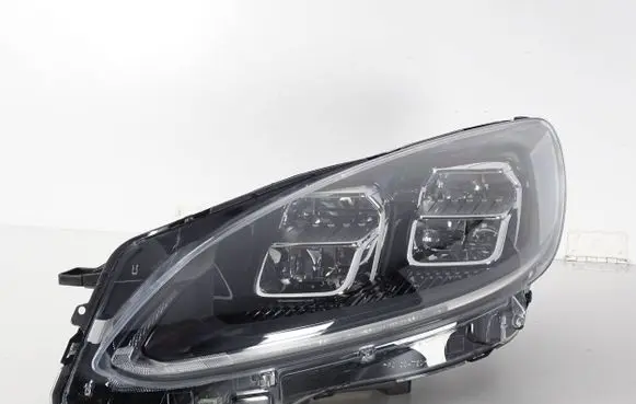 Ford Kuga III Headlight/headlamp LV4B-13E015-FG