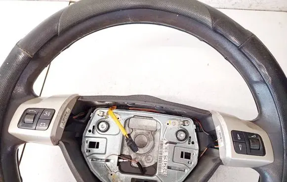 Opel Astra H Steering wheel buttons/switches 13234174