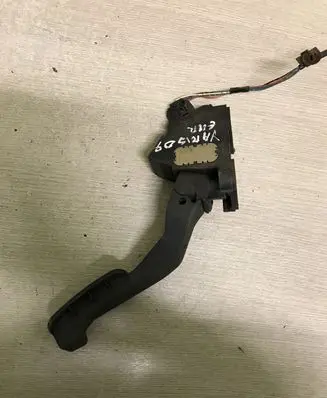 Toyota Yaris Accelerator throttle pedal 781100D010