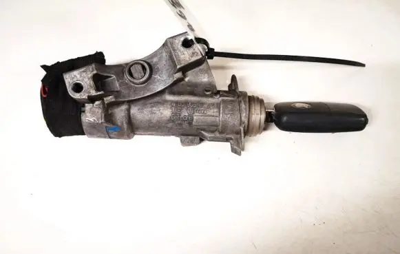Seat Alhambra (Mk1) Ignition lock 4b0905851b