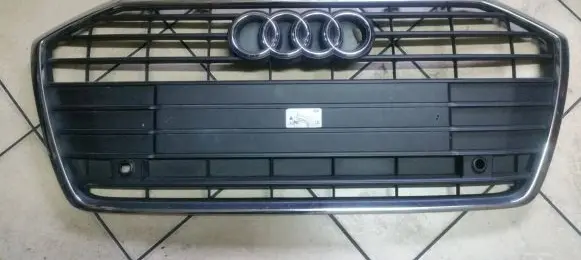 Audi A6 S6 C8 4K Front bumper upper radiator grill 4K0853653 4K0853651