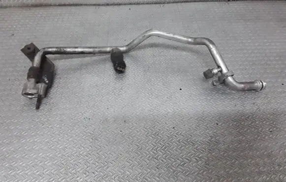 Lexus IS 220D-250-350 Air conditioning (A/C) pipe/hose