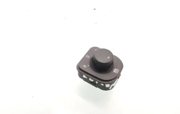 Volkswagen PASSAT B6 Wing mirror switch 1K0959565F