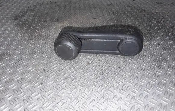 Mercedes-Benz A W169 Rear door window winding handle A1697600002