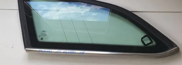 Ford Focus Rear side window