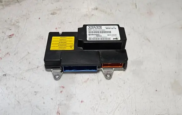 Volvo V50 Airbag control unit/module 8697679