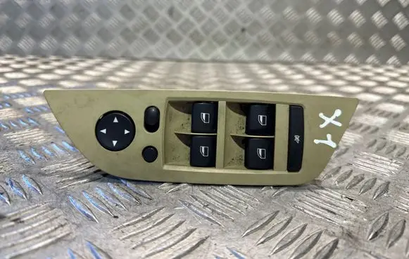 BMW X1 E84 Electric window control switch 9216049