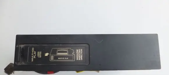 Toyota Land Cruiser (J100) CD/DVD changer 8627060030 TOYOTA8627060030