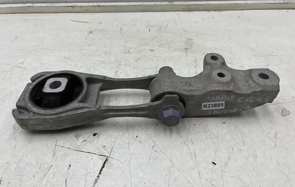 Toyota Yaris Cross Gearbox mounting bracket 