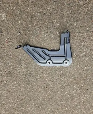 BMW X3 G01 Fender mounting bracket 7424677 165A