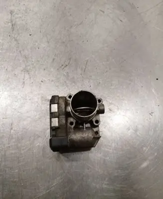 Renault Espace IV Throttle valve 8200330810 0281002681