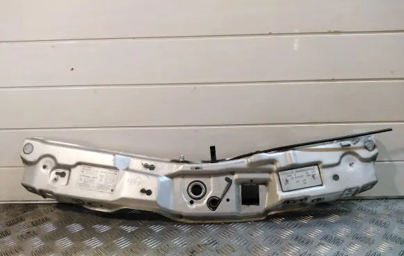 Opel Meriva A Radiator support slam panel 
