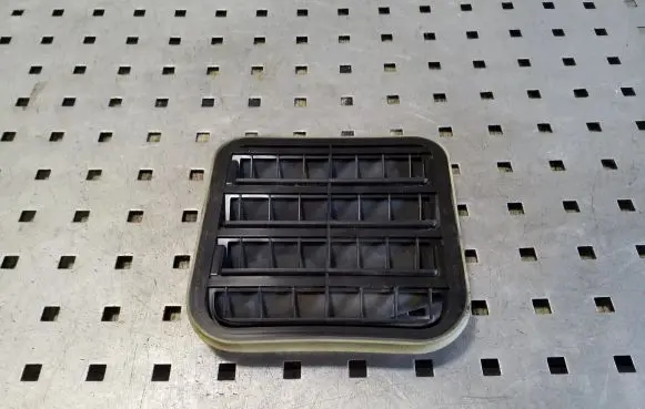 Ford Transit Quarter panel pressure vent BK21B280B63E