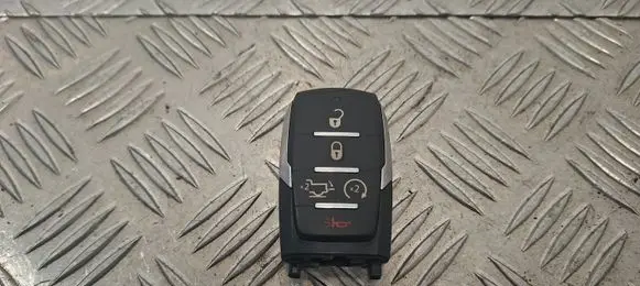 Ram 1500 DT Ignition key/card 68575604AA 4882056