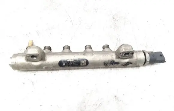 Peugeot 307 CC Fuel main line pipe 0445214042 8200347593 0281002568